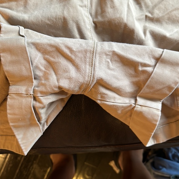 Banana Republic Chino Shorts - Picture 6 of 6